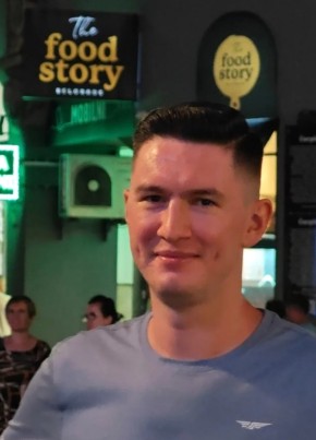 Roman, 32, Russia, Saint Petersburg