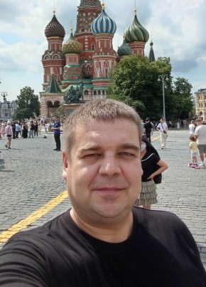 Виктор из Саратова 38 лет