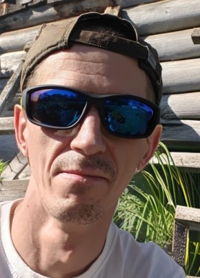 Дмитрий из Новосибирска 41 год