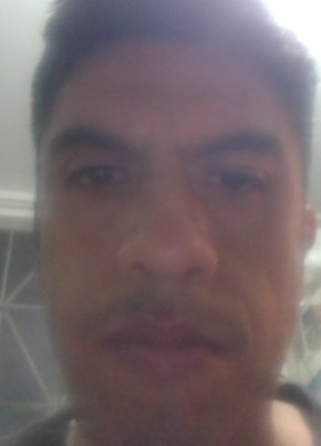 Carlos из México Distrito Federal 26 лет
