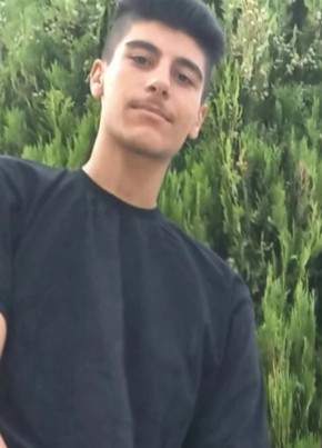 Ali из خمینی شهر 20 лет