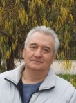sergey, 59, Moscow
