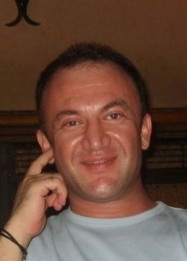 Ibrahim, 49, Türkiye Cumhuriyeti, İzmir