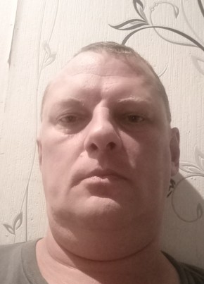 Денис из Коврова 48 лет