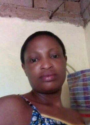 Sylvie nyamgbet, 37, Republic of Cameroon, Yaoundé