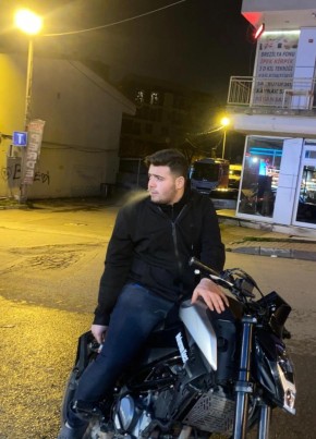 Resul из Diyarbakır 18 лет