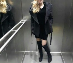 Yulya, 26, Braunschweig