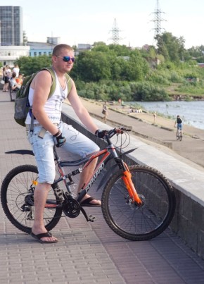 Aleksey, 37, Russia, Tomsk