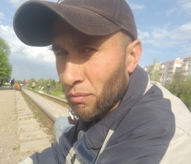 Mukhamad, 40, Dushanbe