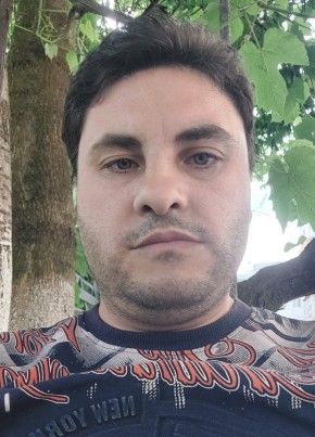 Marius, 34, Romania, Caracal