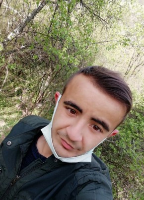 Izzet Altin, 20, Türkiye Cumhuriyeti, Karabük
