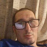 Brettski, 32  , Neenah