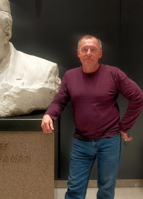 Eduard, 58, Russia, Kazan