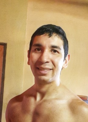 Derlis, 33, República del Paraguay, Asunción