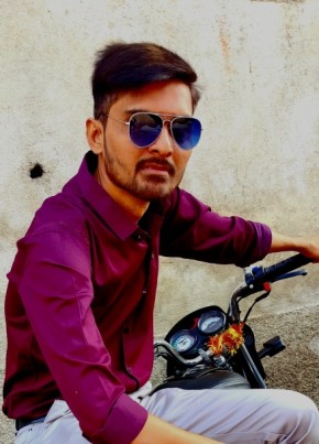 Nik, 29, India, Ahmedabad