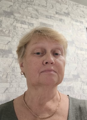 Марина из Москвы 64 года