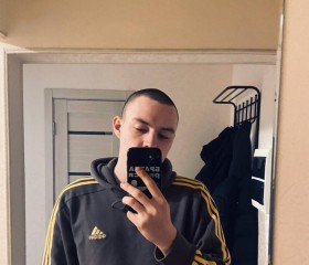 Maksim, 21, Anzhero-Sudzhensk