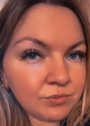 Эля из Саратова 38 лет