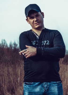 Максим, 32, Россия, Москва