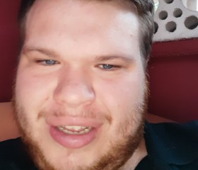 Niklas Schäffer , 27, Tauberbischofsheim