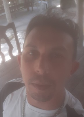 Jhonh из São Luís 25 лет
