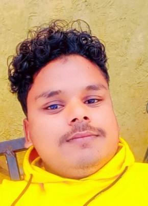 Malik, 23, India, Pūranpur