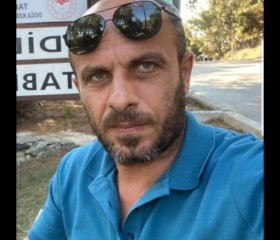 Ugur, 45, Rosh Ha Ayin