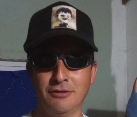 Javier, 37, Buenos Aires