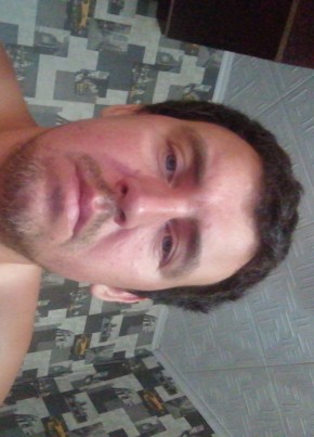 Максим, 36, Россия, Боголюбово