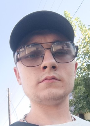 Сергей из Бишкека 22 года