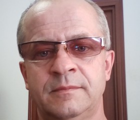 Валерий, 56 лет, Курск