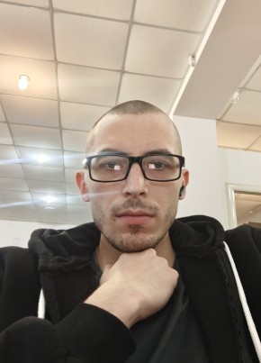 Дмитрий из Донецка 27 лет