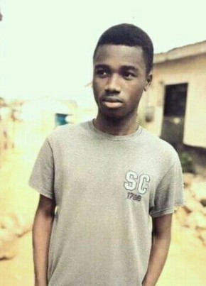 Enoch, 22, Ghana, Accra