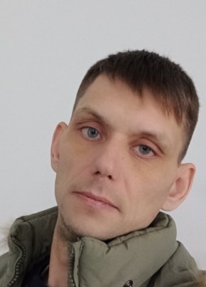 Дмитрий, 40, Россия, Северск