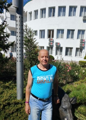 Петр из Вязьмы 67 лет