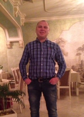александр, 42, Россия, Людиново