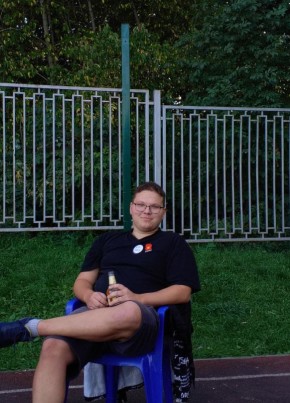 Maksim, 22, Russia, Novokuybyshevsk