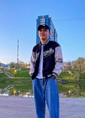 Баха, 18, Россия, Москва