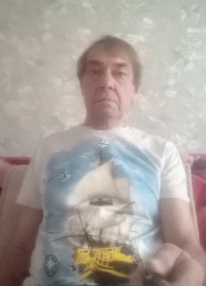 Александр, 68, Россия, Железногорск (Красноярский край)