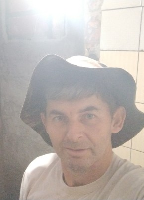 Eltion из Concórdia 43 года