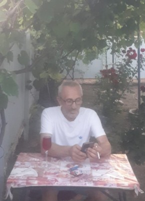 Артур, 58, Россия, Зерноград