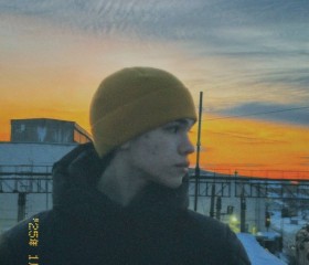 Tolyan, 22, Yekaterinburg