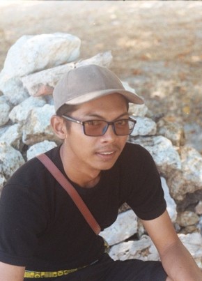 Qiruu, 29, Indonesia, Kota Kupang