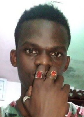 Wayne, 22, Republic of Cameroon, Mora