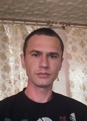 Иван, 38, Россия, Анопино
