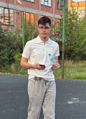Тимофей из Рязани 23 года