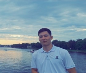 Diyar, 20, Peterborough