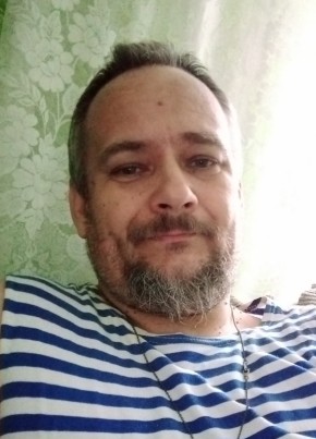 Виталий из Новосибирска 48 лет