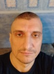 Aleksandr, 42  , New York City