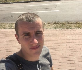 Олег, 27 лет, Помічна